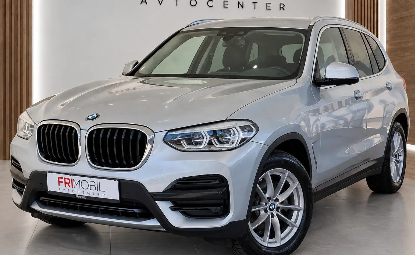 Zunanja slika - BMW X3 - serija : xDrive 20d xLine •ADAPTIVE LED•PDC•ALU•NAVI• - 1