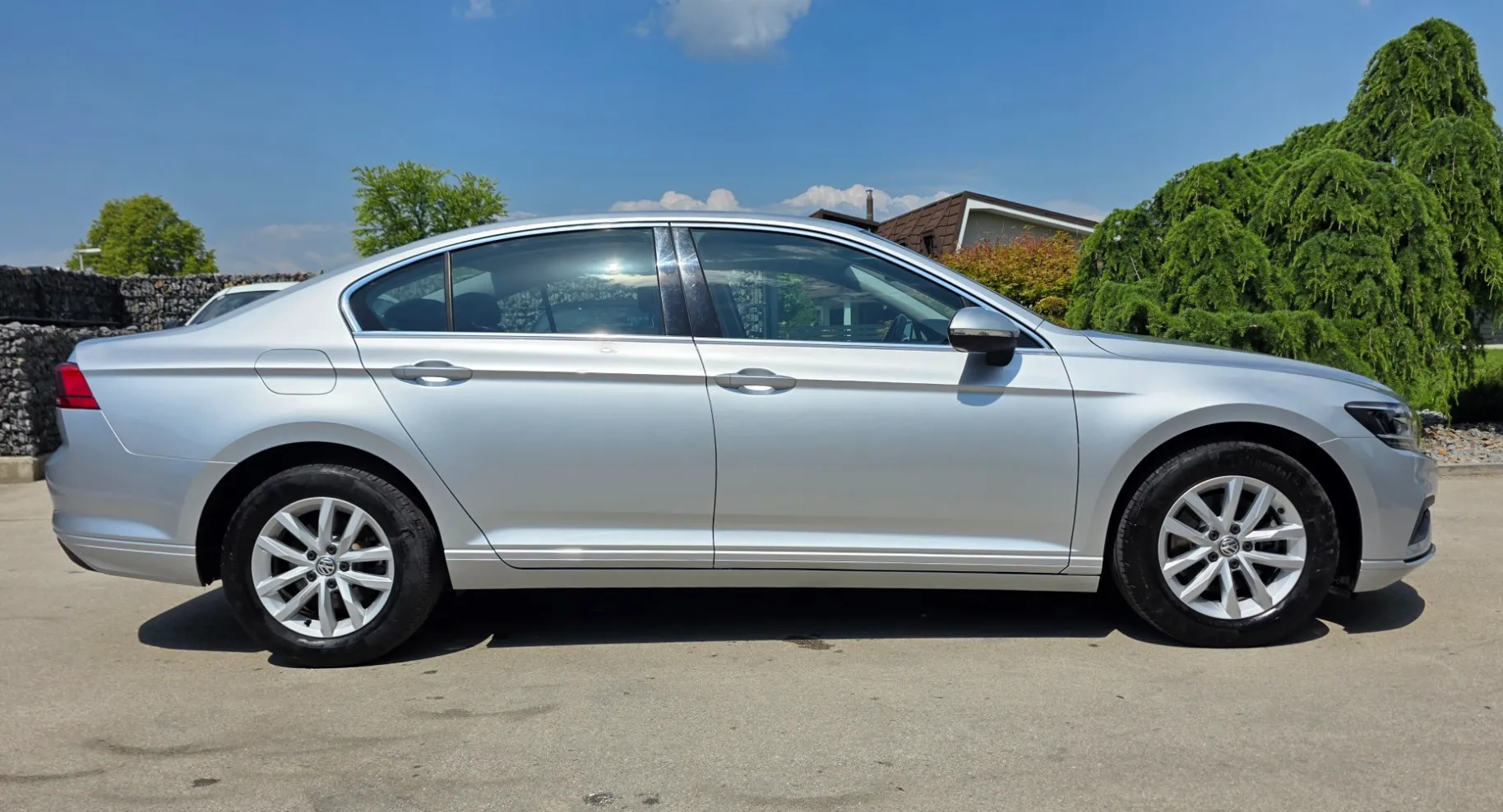 Zunanja slika - Volkswagen Passat - 2,0 TDI BMT Connect DSG - 5