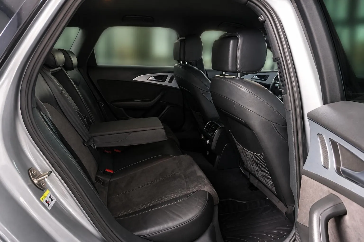 Notranja slika - Audi A6 Avant - 2.0 TDI ultra S-LINE-KAMERA-FULL LED-GARANCIJA - 12