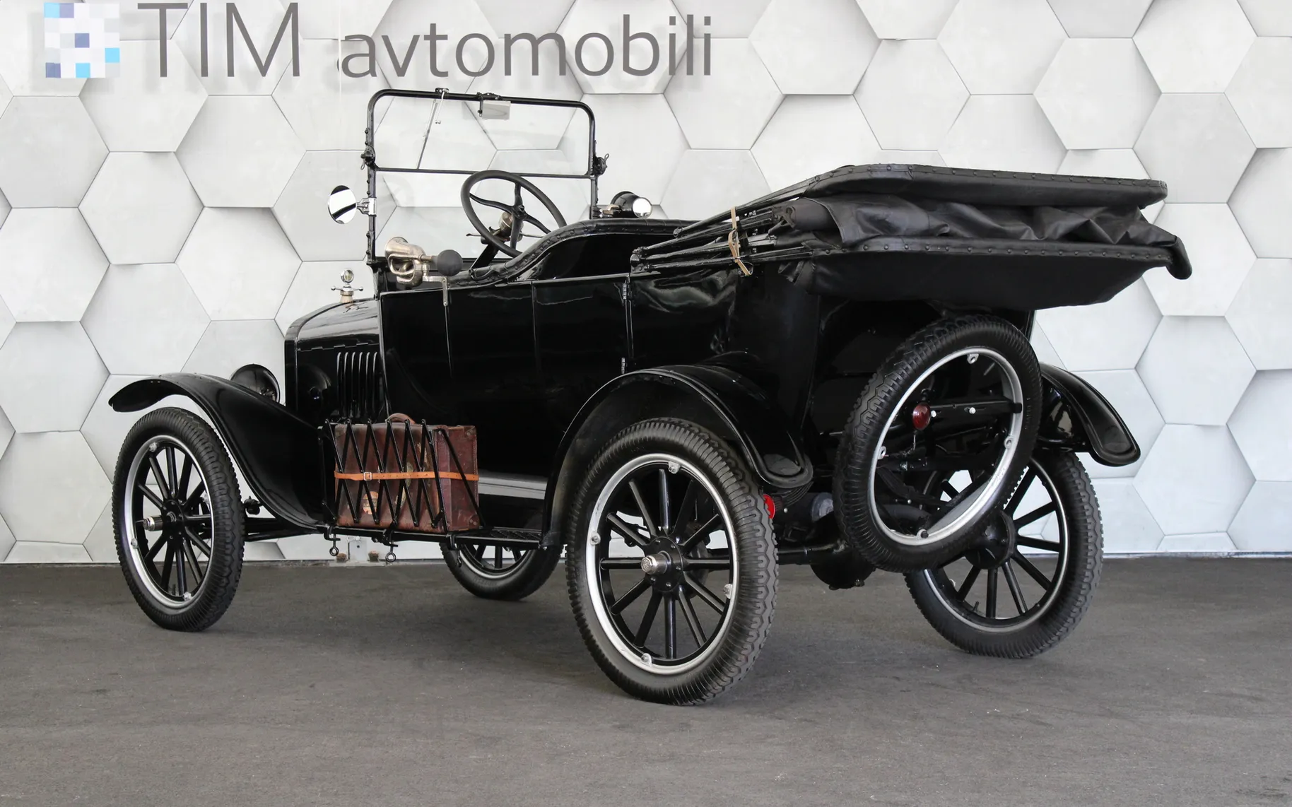 Zunanja slika - Ford Model T - Ford  convertible - 4