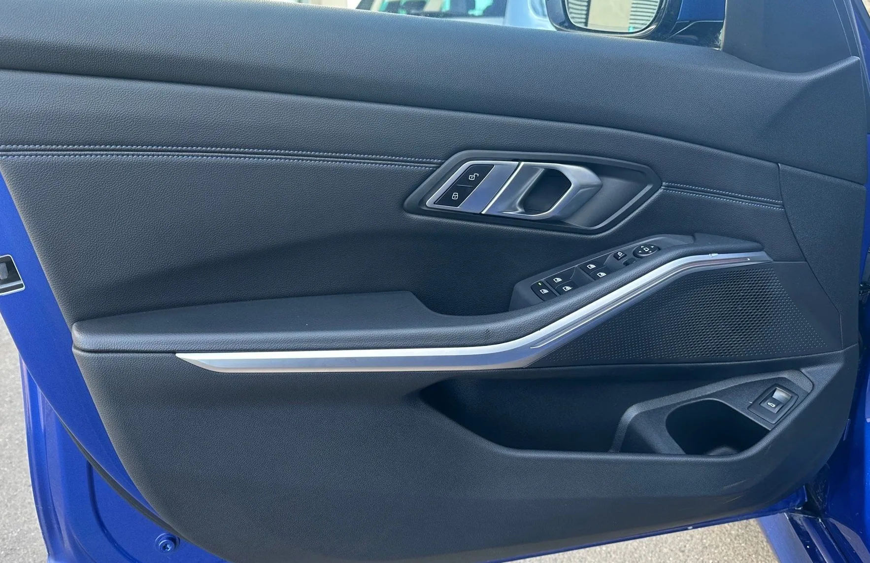Zunanja slika - BMW Serija 3 - : 318d M PAKET LED NAVI PDC GRETJE SEDEŽEV TOP - 13
