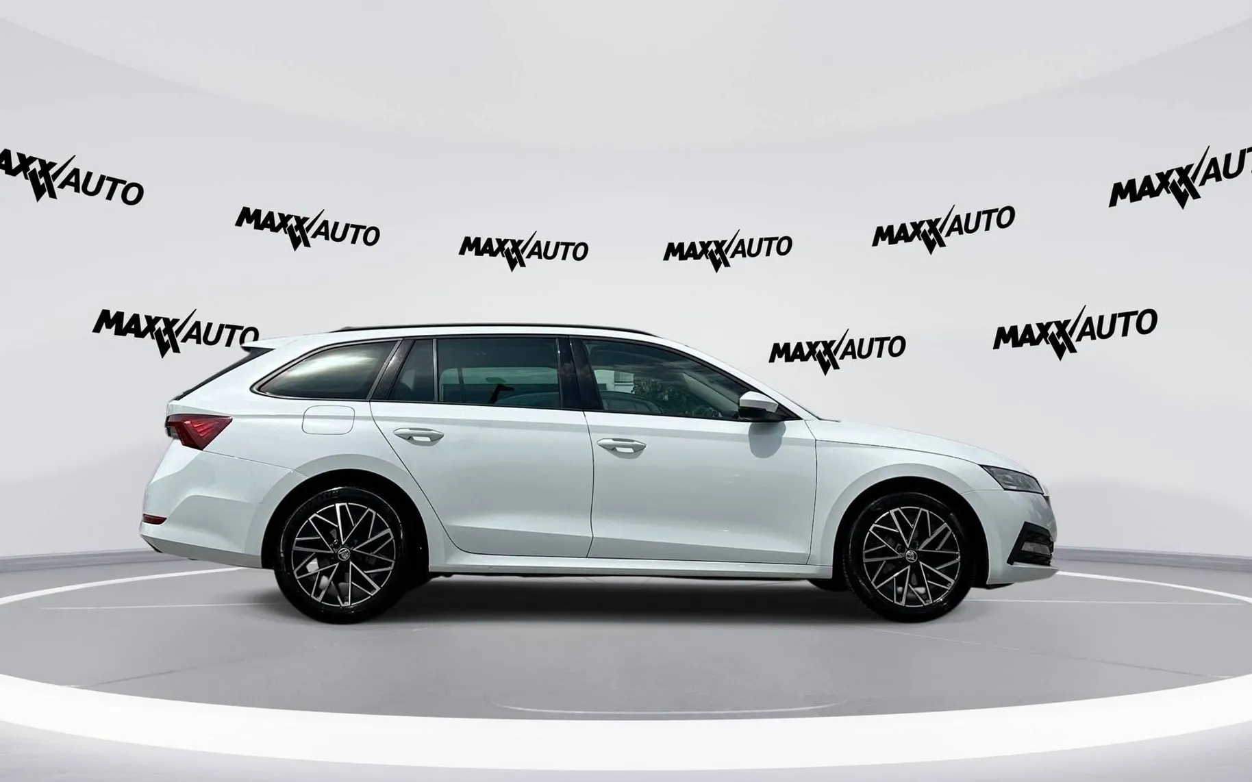 Zunanja slika - Škoda Octavia - Combi 1.5 TSI Ambition - 4