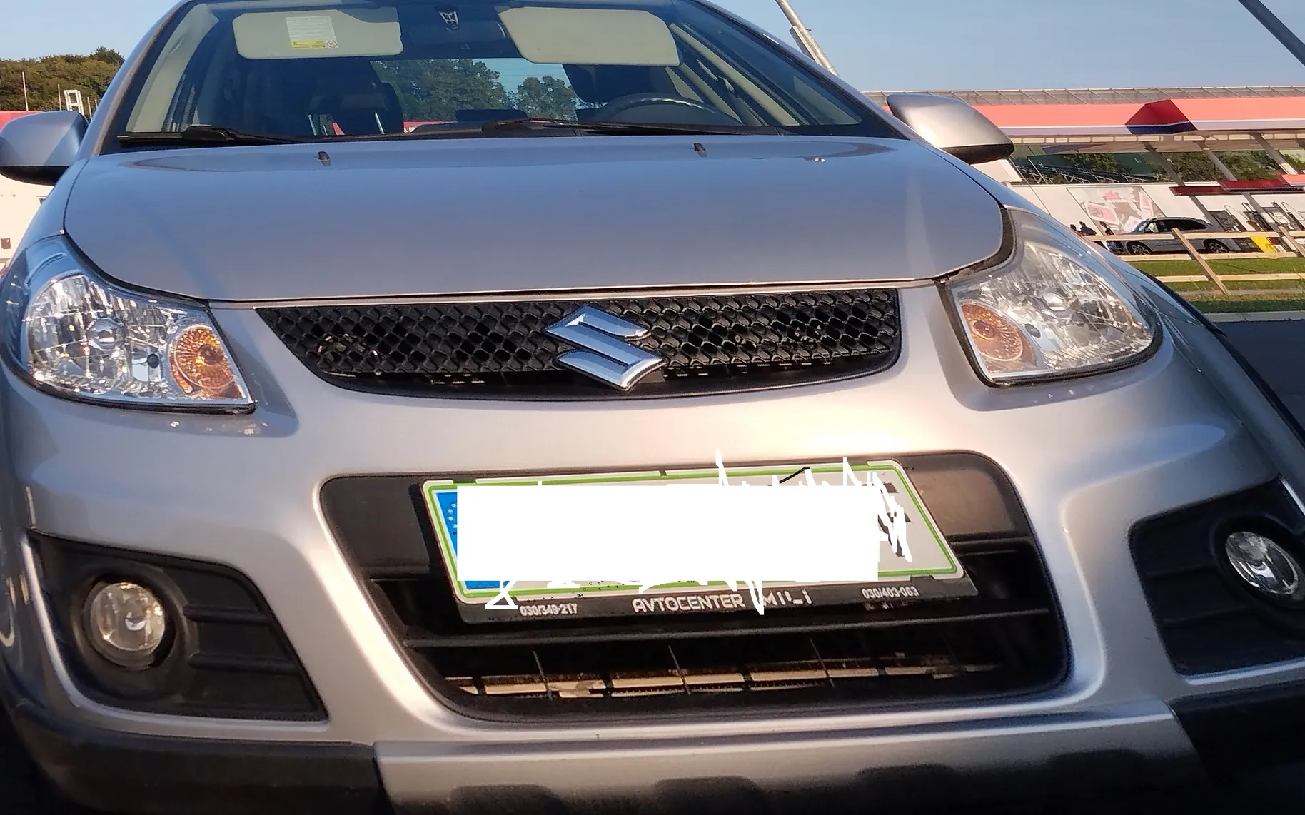 Zunanja slika - Suzuki SX4 - 4x4 1,6 Deluxe - 1