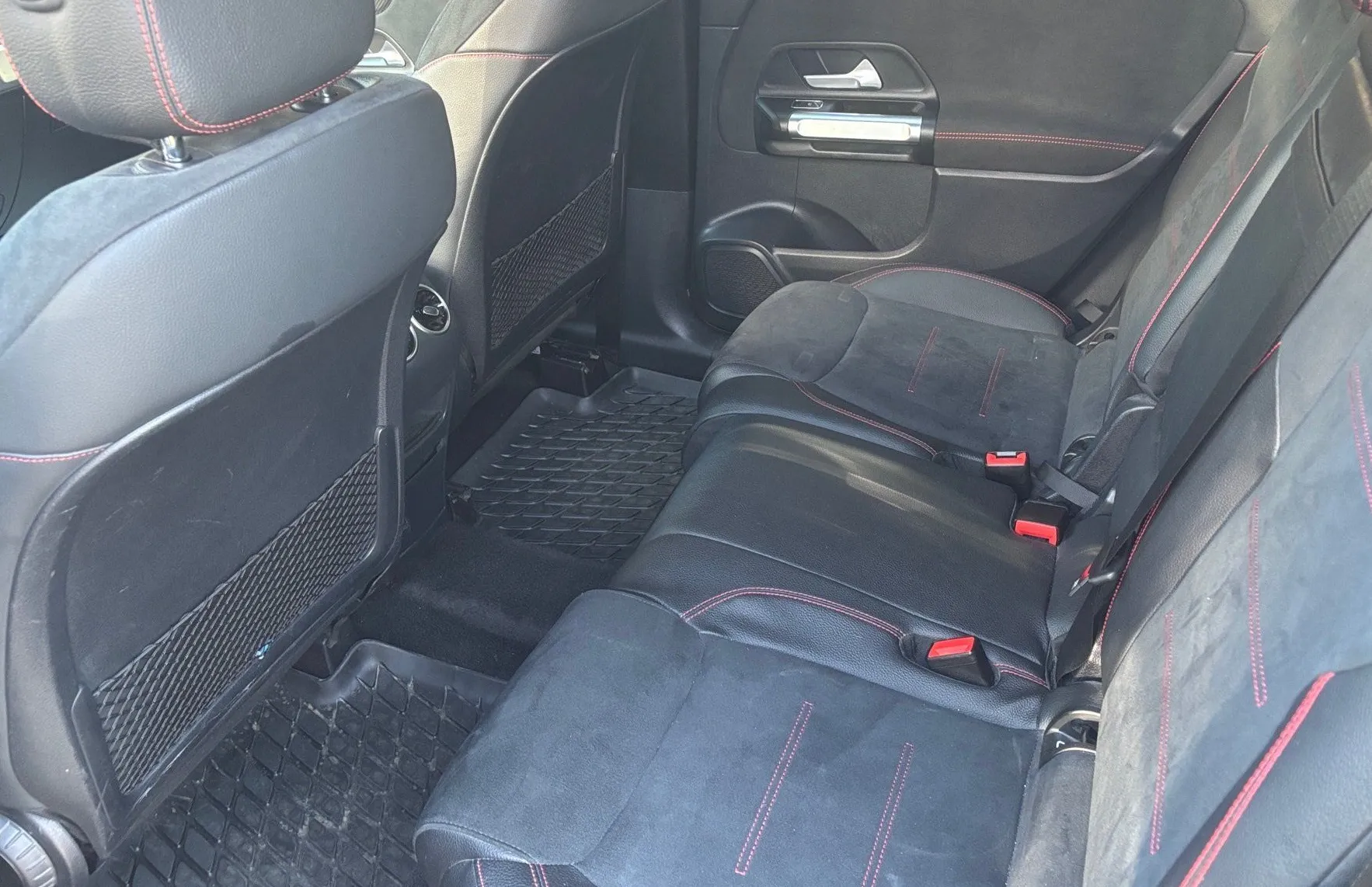 Zunanja slika - Mercedes-Benz GLB-Razred - GLB 200d AMG LINE ACC KAMERA VIRTUAL - 14