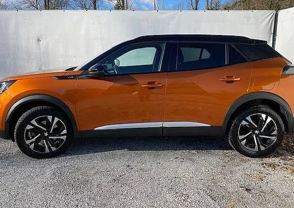 Zunanja slika - Peugeot 2008 - GT PACK 1.5 HDI 130 EAT8+NAVI+KAMERA +JAMSTVO... - 4