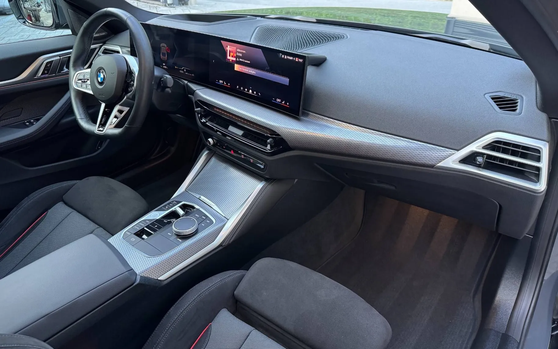 Notranja slika - BMW serija 4 Gran Coupe: - 420xd M-PRO -LASER-HEAD UP-KEY LESS-ACC- - 10