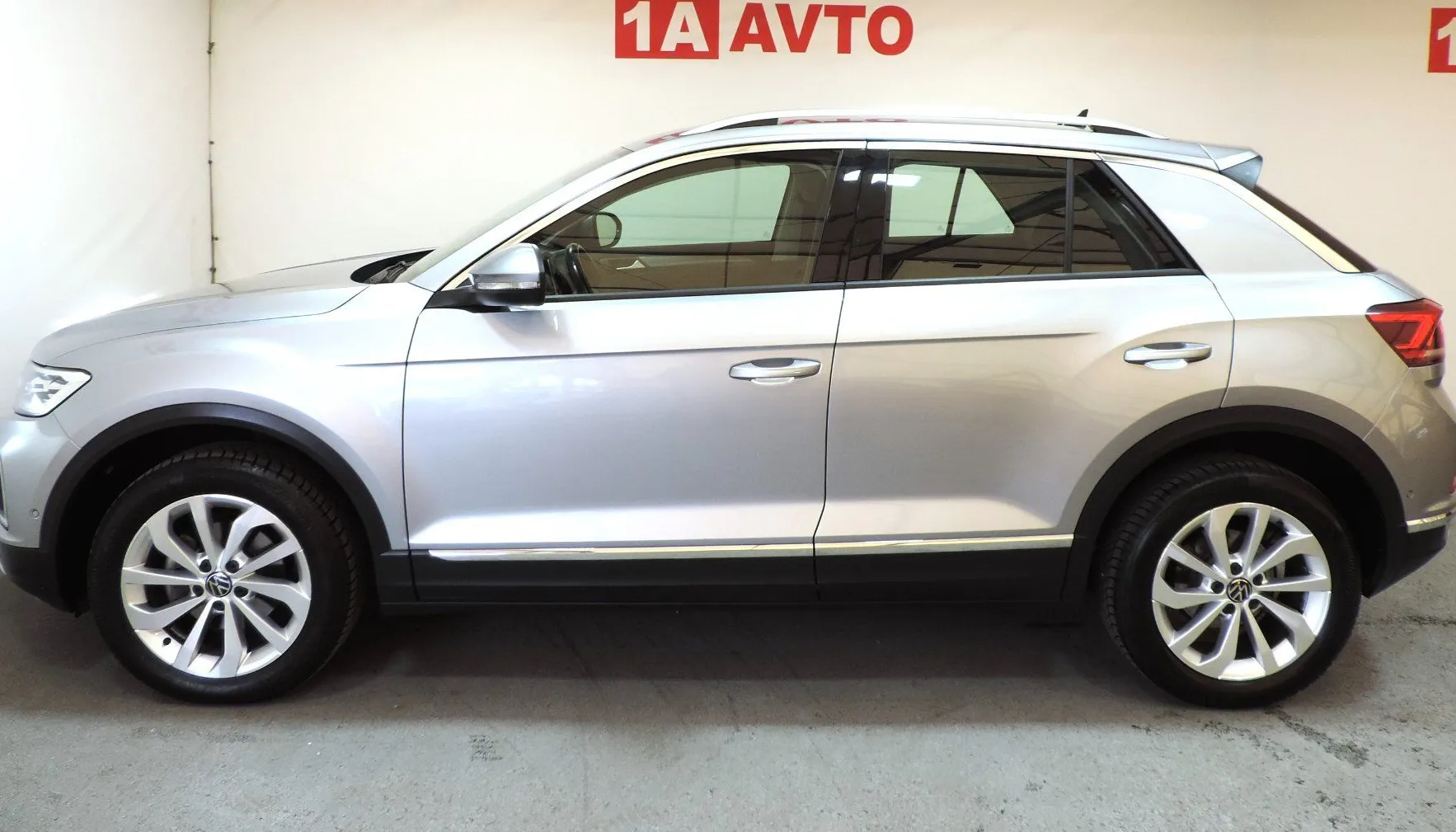 Zunanja slika - Volkswagen T-Roc - 1.5 TSI BMT Style DSG ACC-LED-KAMERA - 8