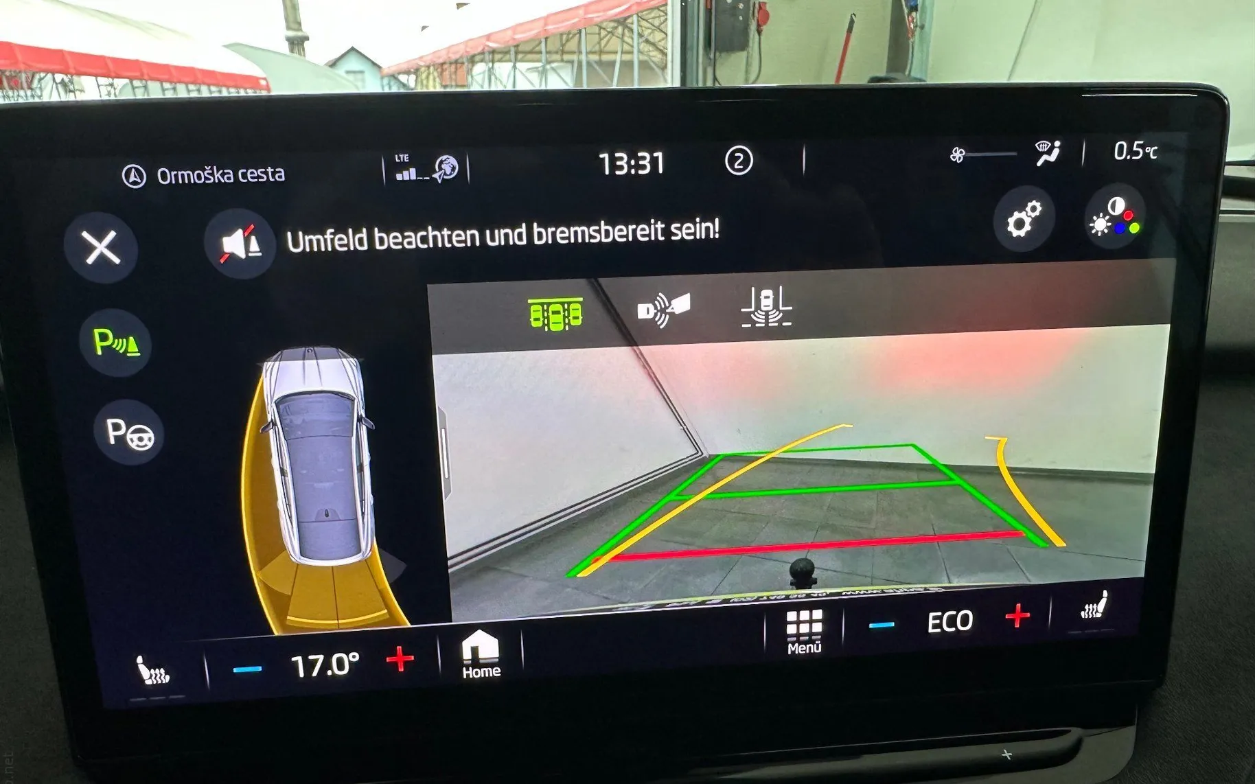 Zunanja slika - Škoda Enyaq - RS 220 KW.KAMERA.ACC.4X4.NAVI.LED.KLJUKA.45.000 KM - 12
