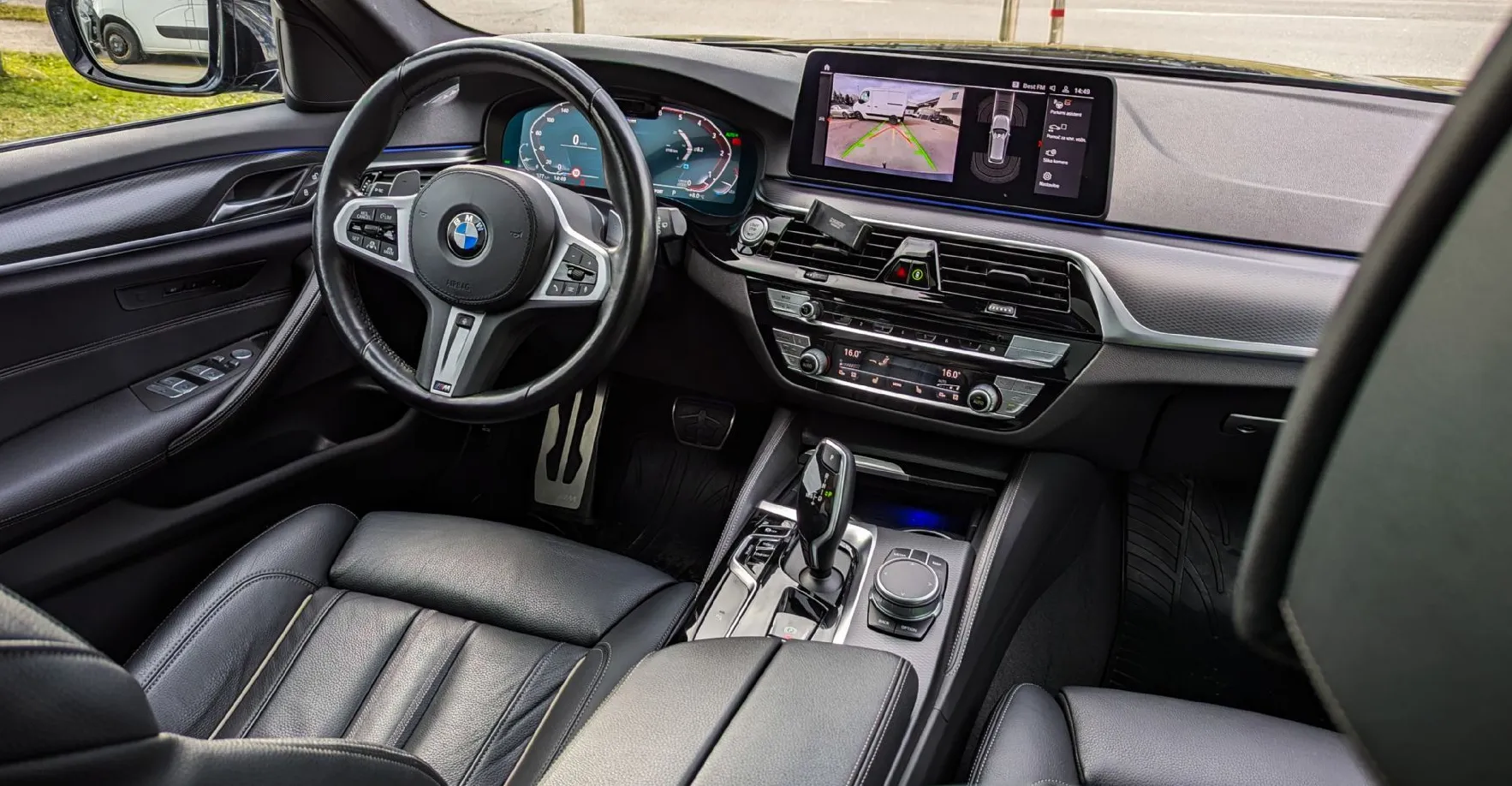 Zunanja slika - BMW Serija 5 - Touring: 530d xDrive M SPORT PAKET Head-Up Navi Kljuka - 13
