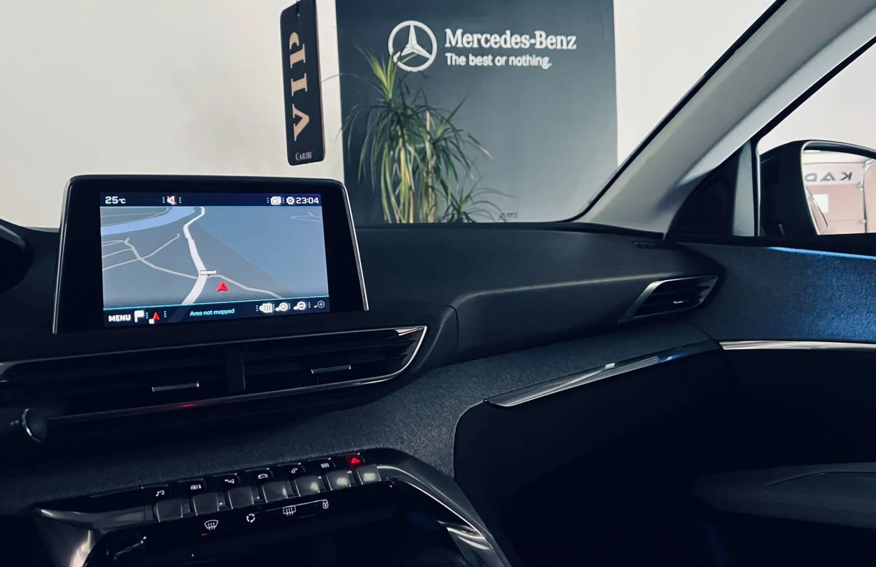 Zunanja slika - Peugeot 3008 - 1.2 PureTech -Z 15  LEASING TUDI ZA BREZPOSELNE - 16