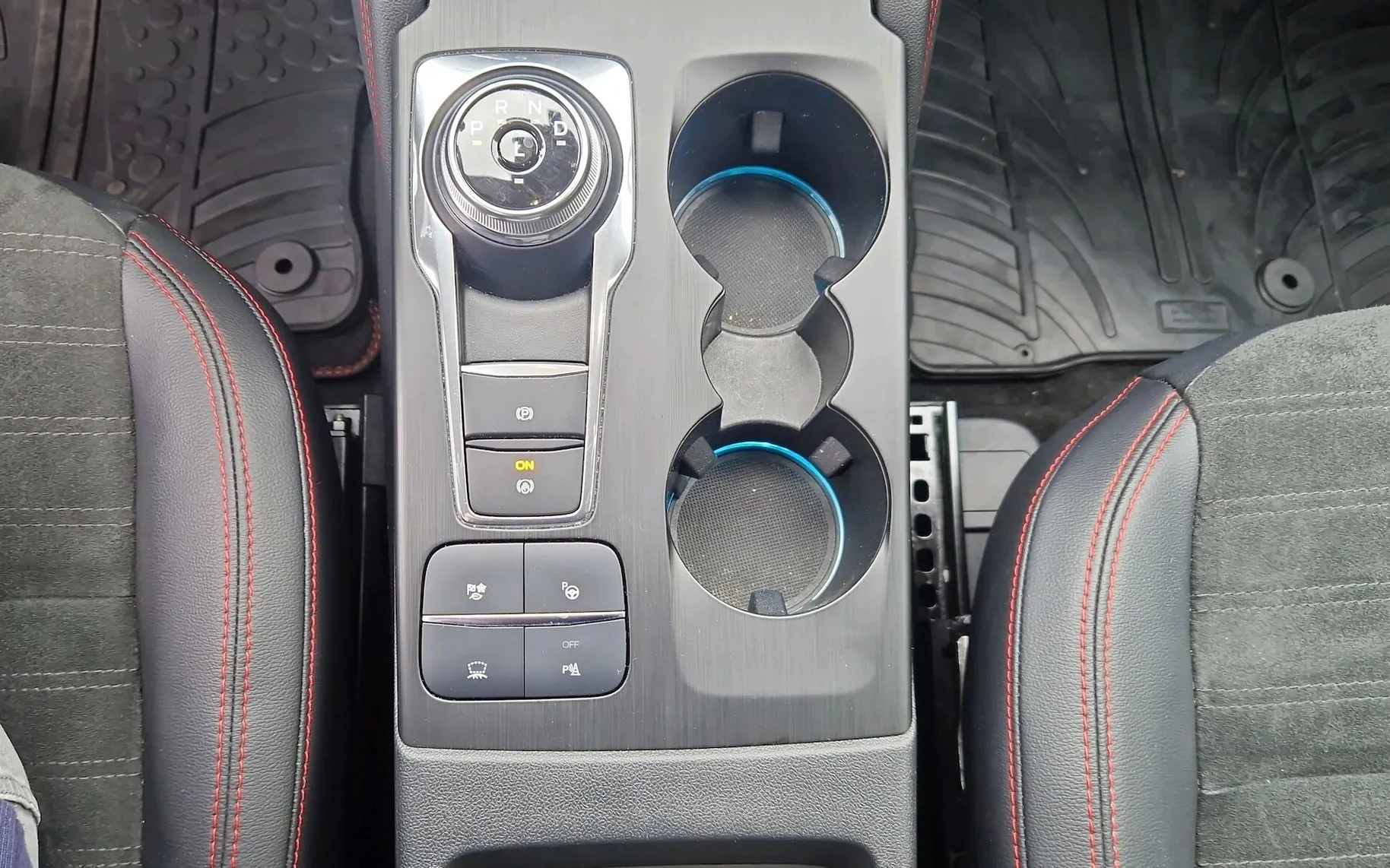 Zunanja slika - Ford Kuga - St-Line X 2.5 Hyb FHEV-SLO-RADAR-LED-NAVI-HEADUP - 21