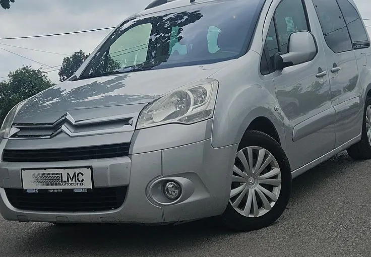 Zunanja slika - Citroën Berlingo - Multispace Pack 1.6 HDI 92ks °KLJUKA° - 2