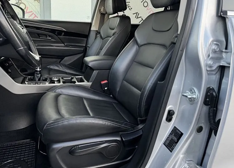 Zunanja slika - SsangYong Korando - 1.5 T-GDI 120 kW Exclusive 4x4 M T Led Kamera Pdc - 7