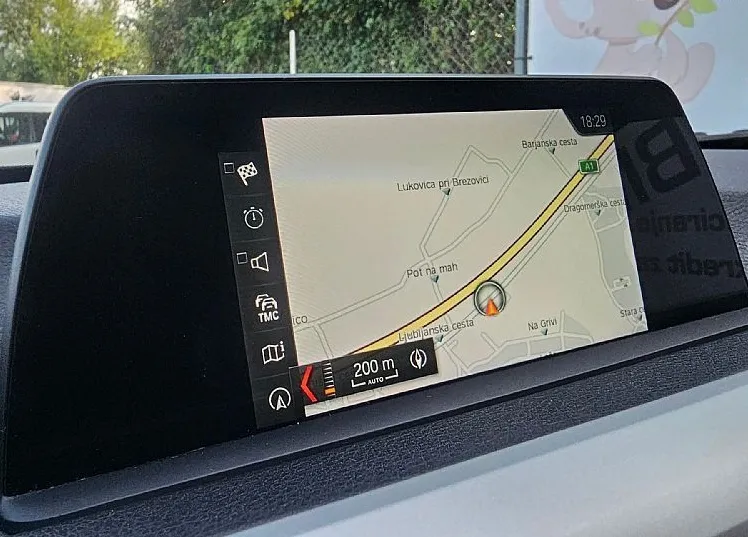 Zunanja slika - BMW Serija 3 - Touring: 318D AVT. LED-NAVIGACIJA-ALU PLATIŠČA-PDC - 13