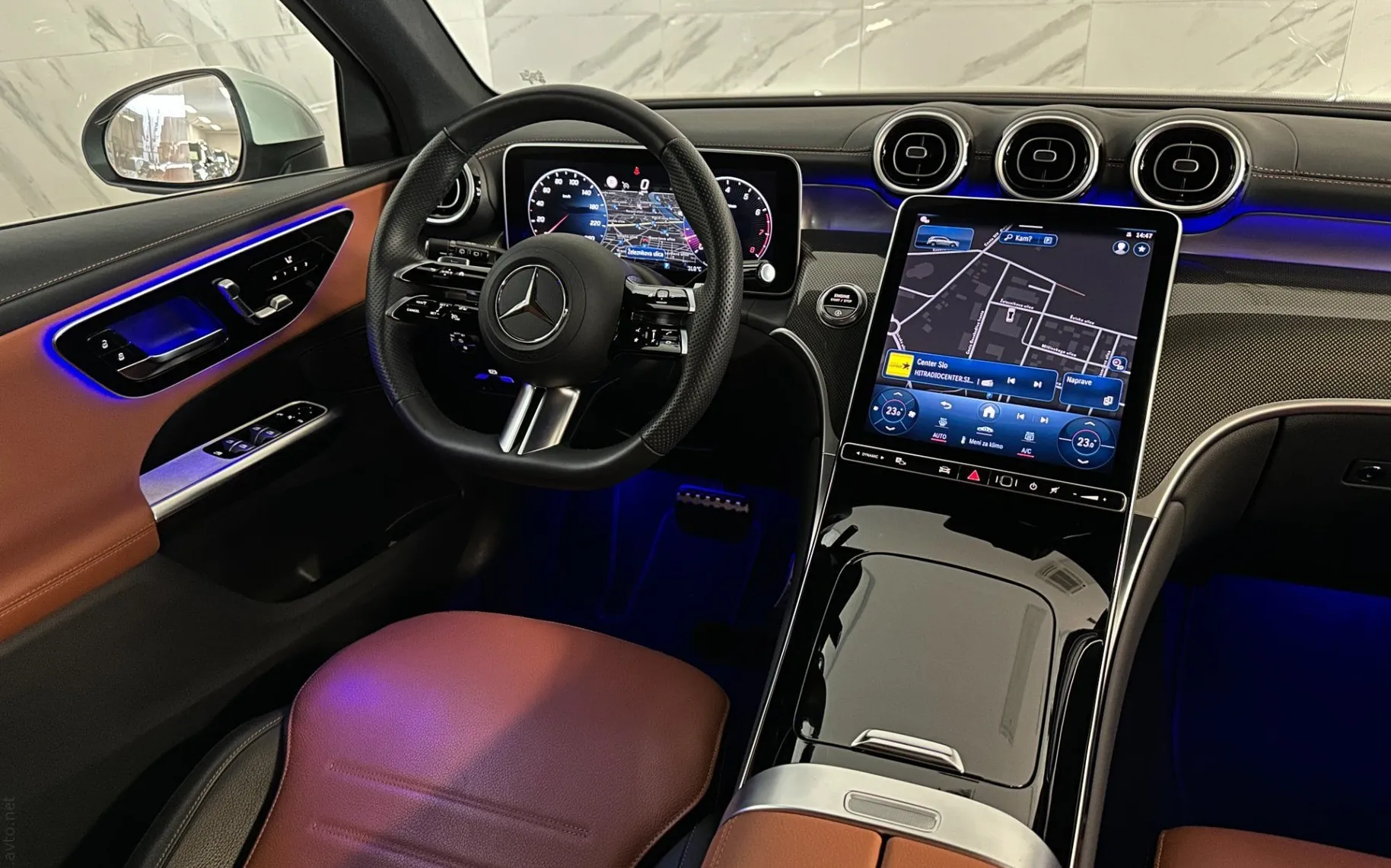 Notranja slika - Mercedes-Benz GLC-Razred - 200|4Matic|AMG|360K|Memory|ACC|KeyGo|Usnje|Gretje. - 10