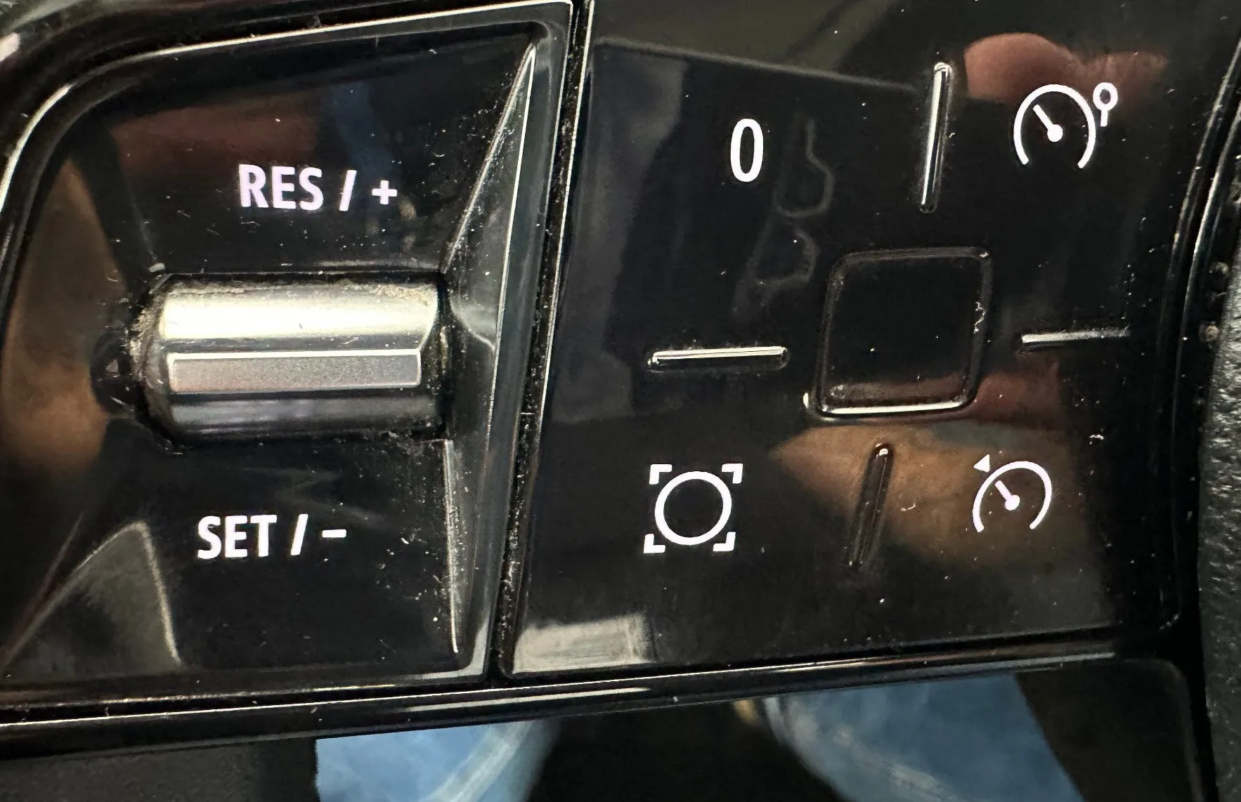 Zunanja slika - Renault Megane E-tech - Berline equilibre EV60 220ch optimum charge.KAMERA - 6