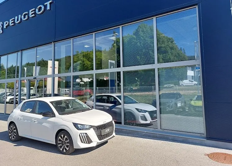 Zunanja slika - Peugeot 208 - STYLE HIBRID 110 e-DCT - 1