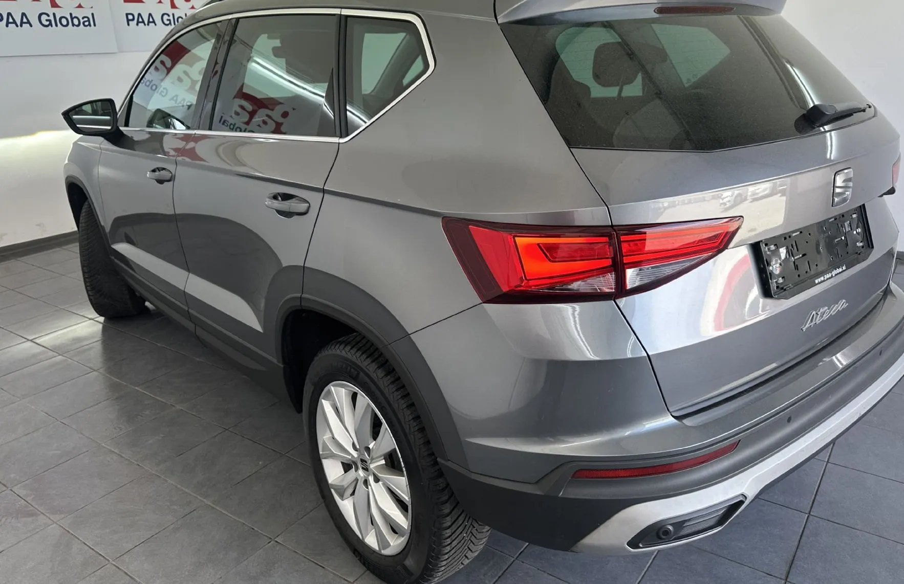 Zunanja slika - Seat Ateca - 1.5 TSI 110 KW STYLE DSG.KAMERA.LED.NAVI.AUTOMATIK - 17