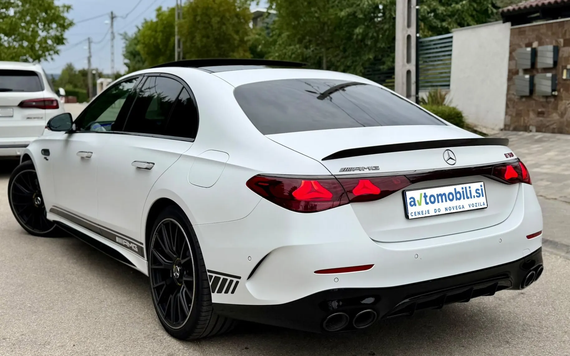 Zunanja slika - Mercedes-Benz E-Razred - AMG E53 4MATIC+ EDITION 1 - FULL - 3