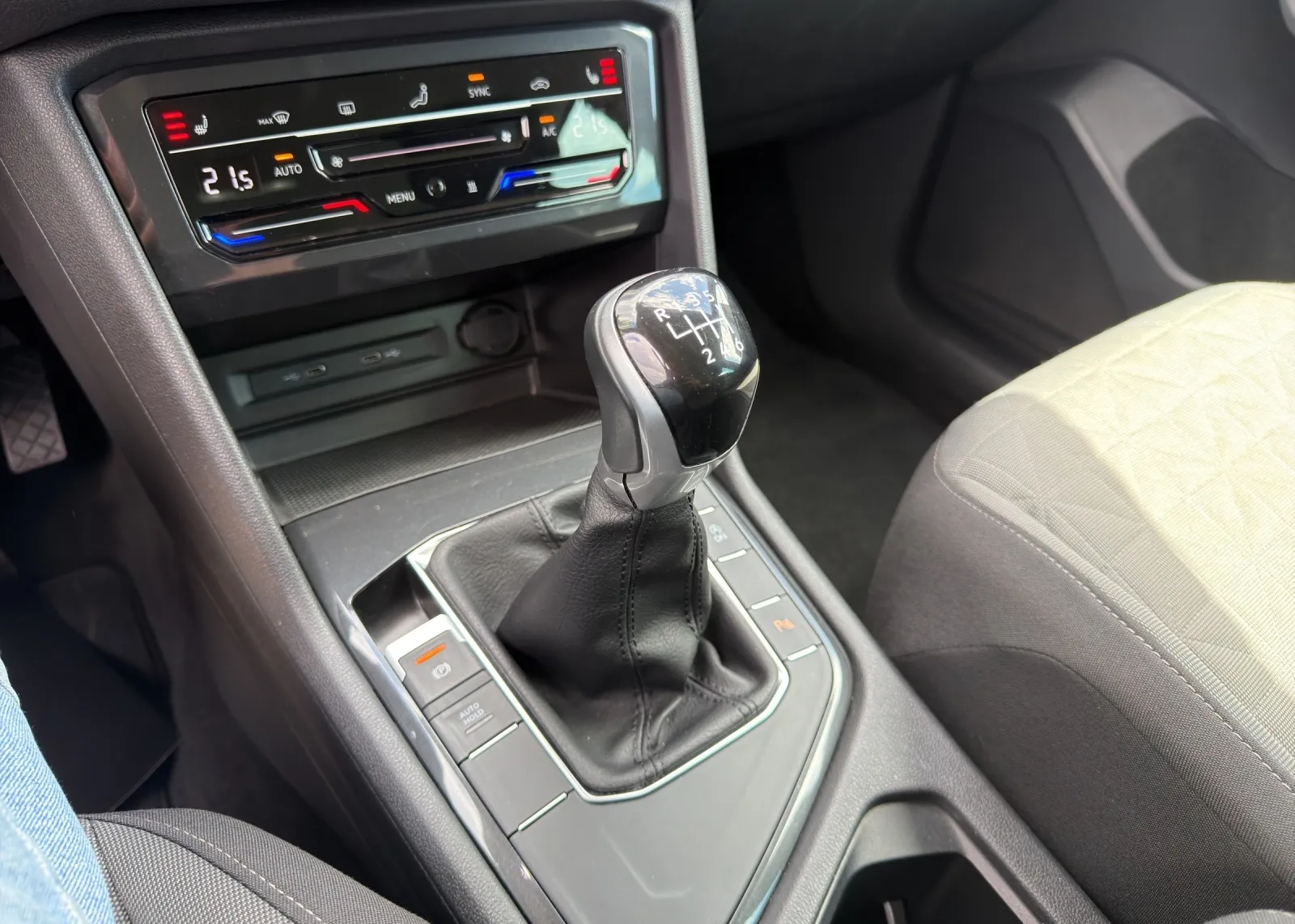 Zunanja slika - Volkswagen Tiguan - 1,5 TSI Life - 17