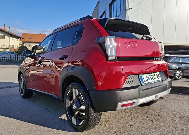 Zunanja slika - Fiat Grande Panda - 1.2 T-Gen3 110 AT6 LaPrima - 6