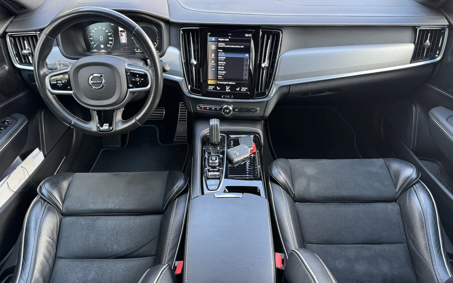 Zunanja slika - Volvo V90 - T8 TWIN ENGINE 2.0T AUT AWD R-DESIGN PRIKLJ.HIBRI - 14