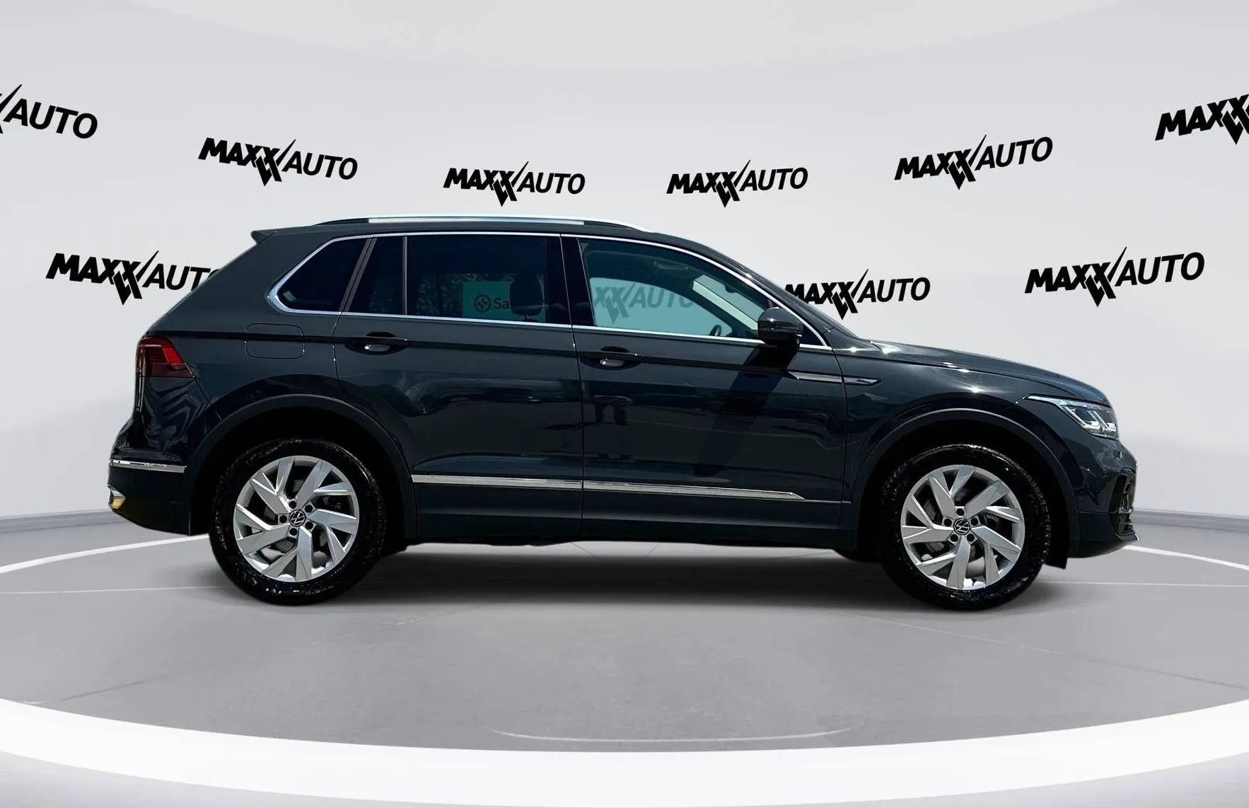 Zunanja slika - Volkswagen Tiguan - 2.0 TDI BMT Elegance DSG - 4