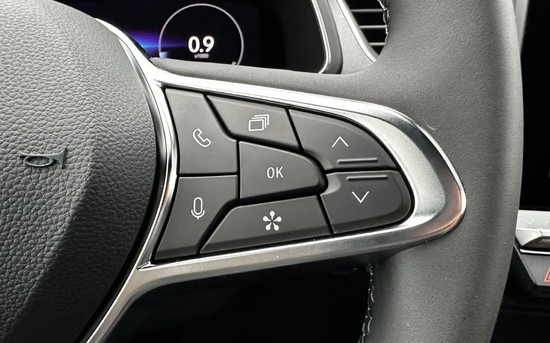 Zunanja slika - Renault Captur - TCe 160 EDC Techno - 12