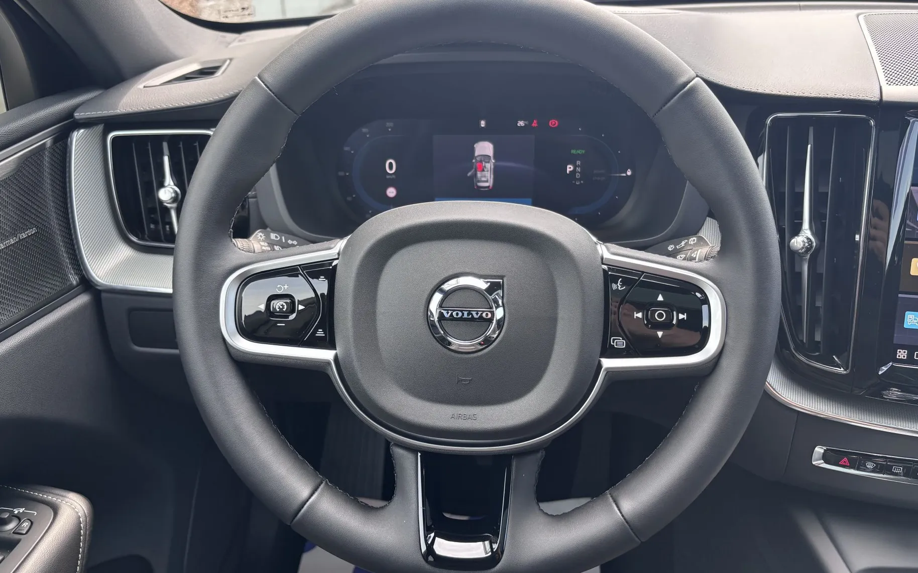 Zunanja slika - Volvo XC60 - T8 TwE Ultra Black Edition - 10