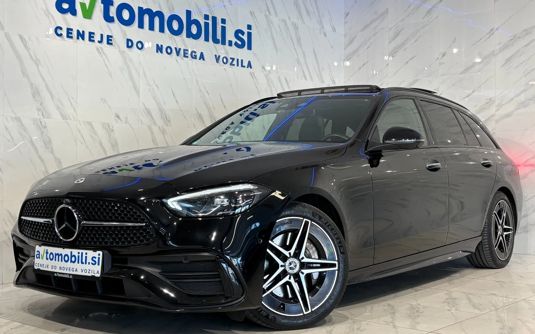 Zunanja slika - Mercedes-Benz C-Razred - 220d AMG-Line|ACC|Pano|Kljuka|360K|HUD|KeyGo - 1