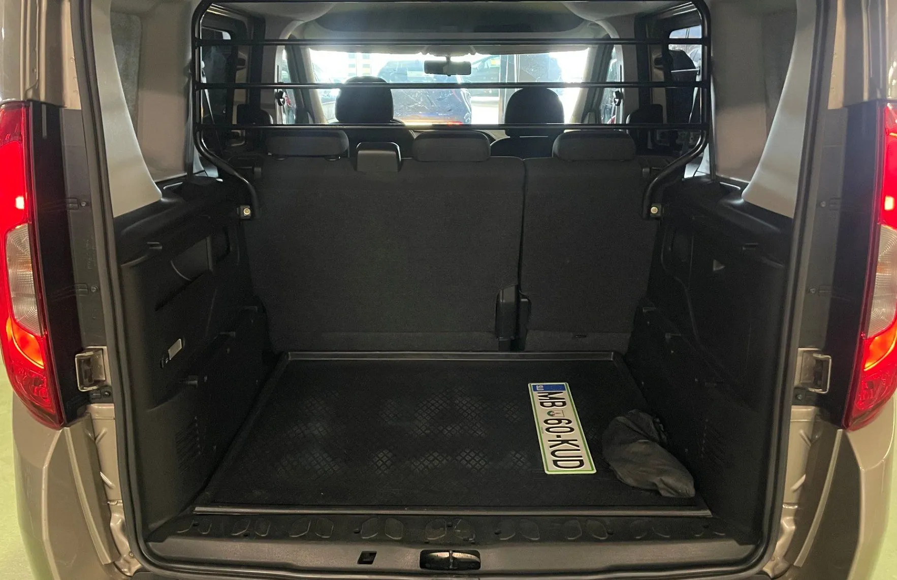 Zunanja slika - Fiat Doblo - SX CARGO 1.6 MULTIJET 77 KW NAVI.KAMERA.TEMP - 5