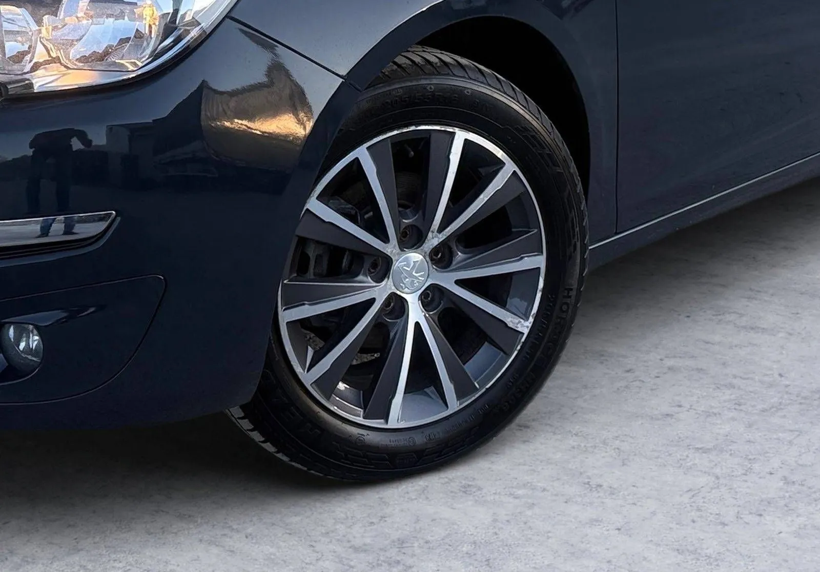 Notranja slika - Peugeot 308 - 1.2 PureTech 110ks ACCESS... - 7