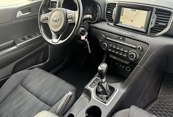 Zunanja slika - KIA Sportage - 2WD 1.7 CRDI City - VLEČNA KLJUKA. 1.LASTNIK.... - 12