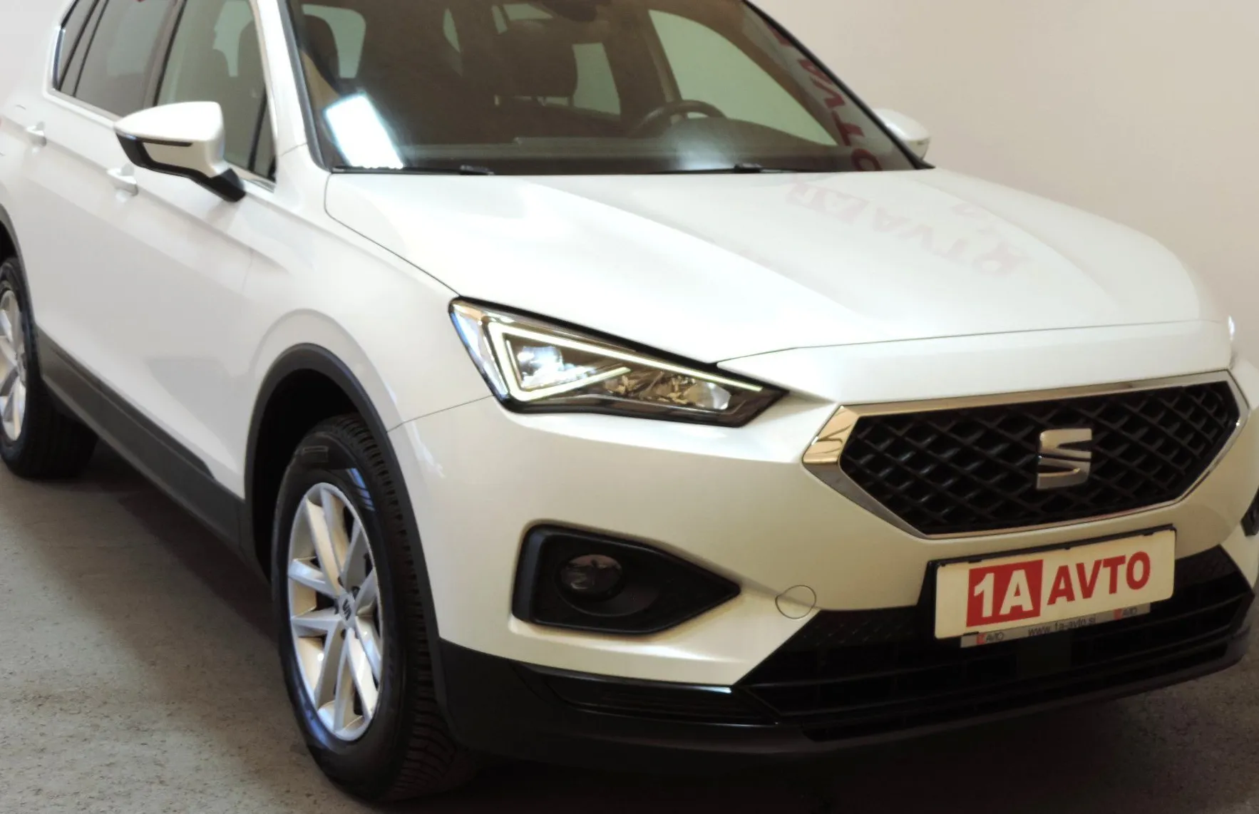 Zunanja slika - Seat Tarraco - 1.5 EcoTSI EVO Style DSG 7.SEDEŽEV-LED-KLJUKA - 3