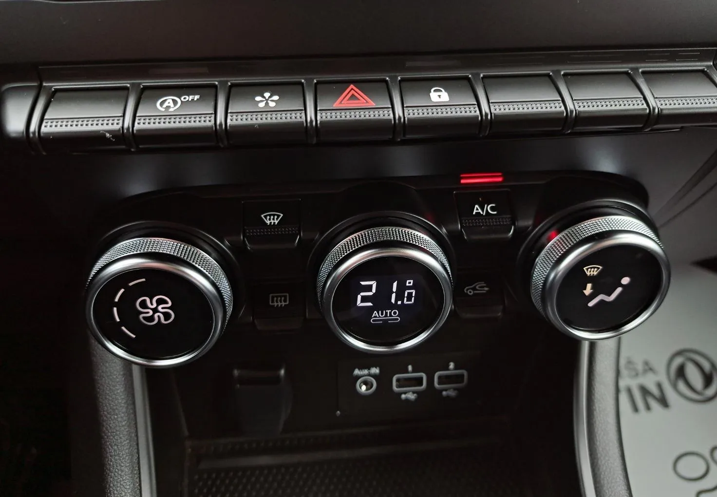 Zunanja slika - Renault Captur - 1.0 TCE 90 TECHNO Z ENOLETNIM JAMSTVOM - 8
