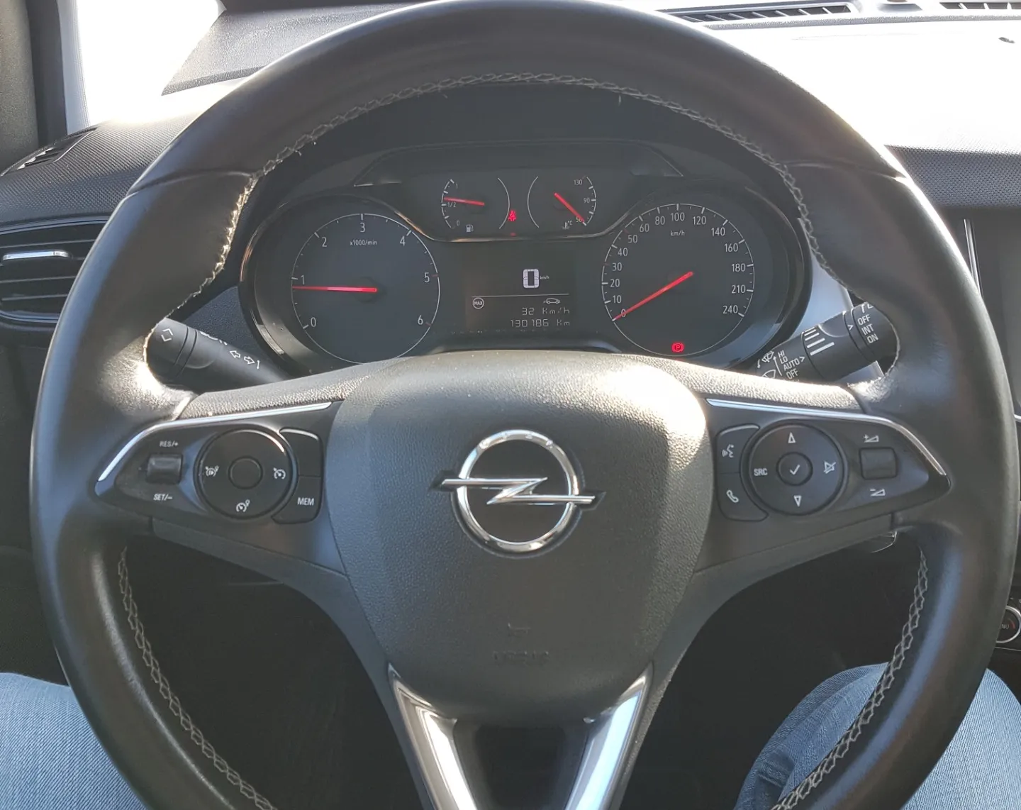 Zunanja slika - Opel Crossland X - 1,6 CDTi - 8