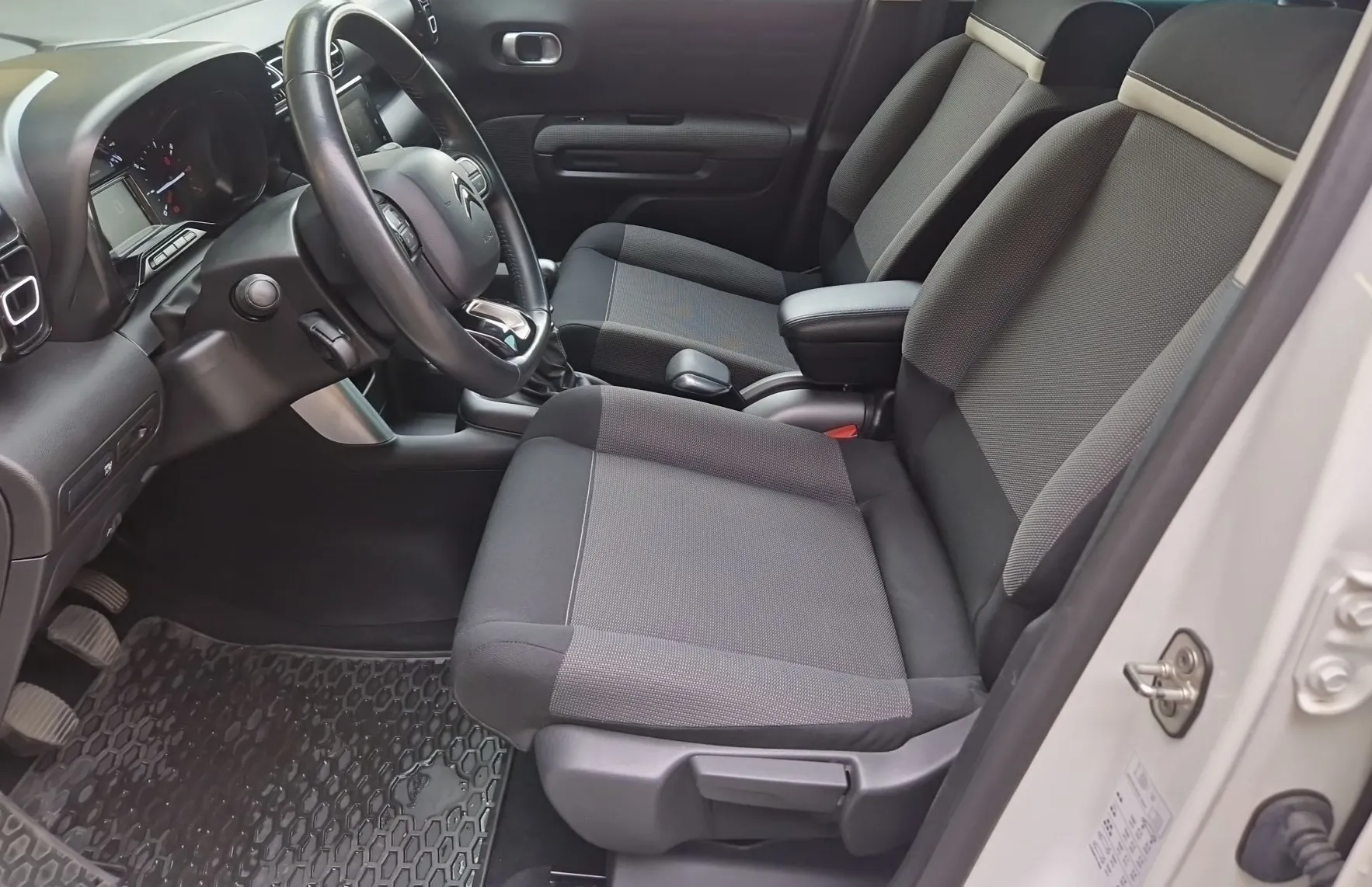 Zunanja slika - Citroën C3 Aircross - 1.2 PureTech 110 S S Shine - 14
