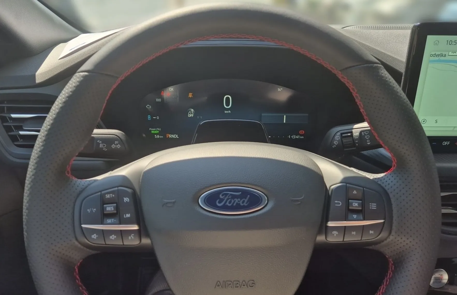Zunanja slika - Ford Kuga - ST-LINE 2.5 Duratec Hybrid 132kW FHEV-NA ZALOGI - 11