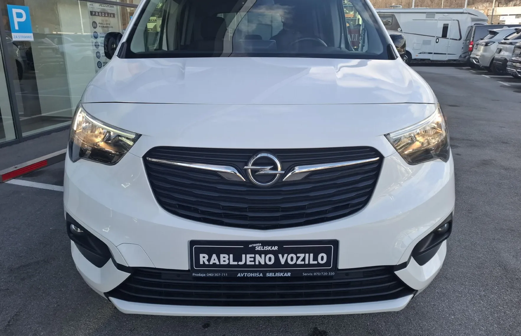 Zunanja slika - Opel Combo - 1.5 HDI 96KW SERVISNA ZGODOVINA + MALO KM - 2