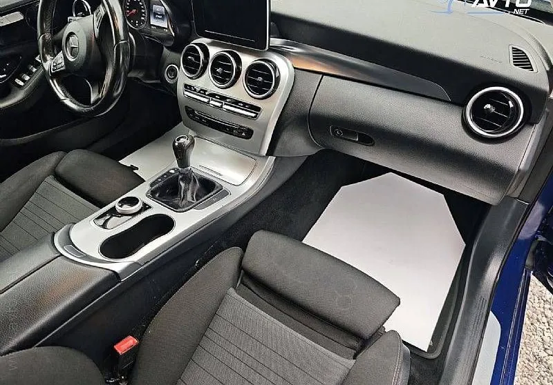 Notranja slika - Mercedes-Benz C-Razred - C 180 d T - 7