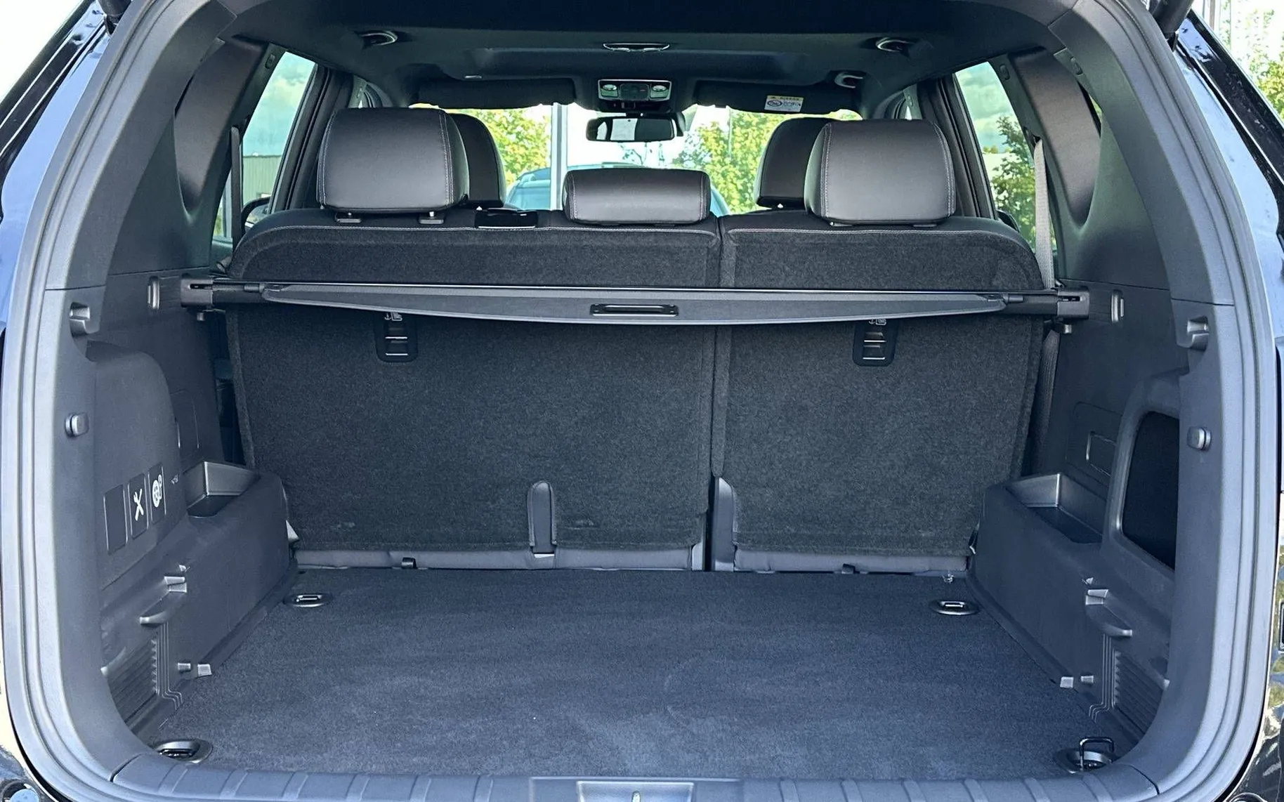 Zunanja slika - KG Mobility Rexton - 2.2 XDI LIMITED EXCL.PANO. 20 .4x4 A T - 12