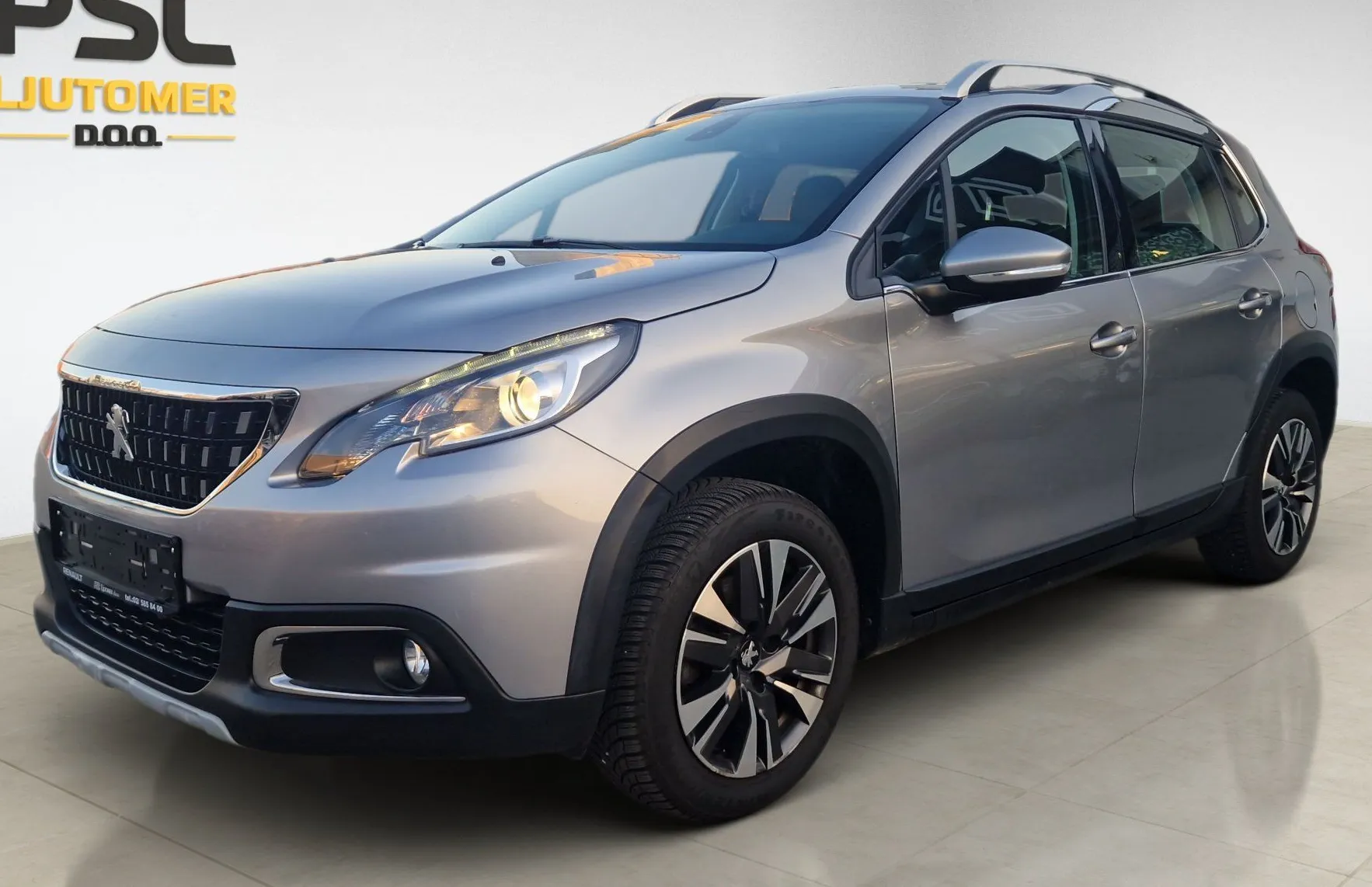 Zunanja slika - Peugeot 2008 - 1.2 PureTech 110 S S Allure - 3