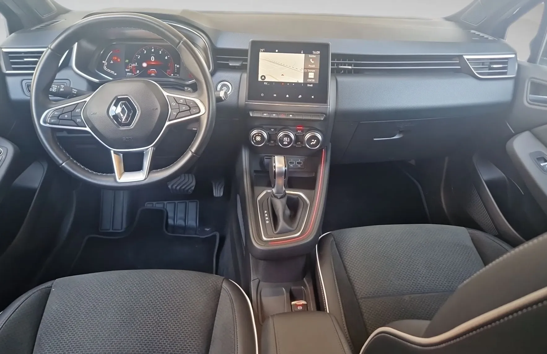 Zunanja slika - Renault Clio - TCe 130 Intens EDC - 10