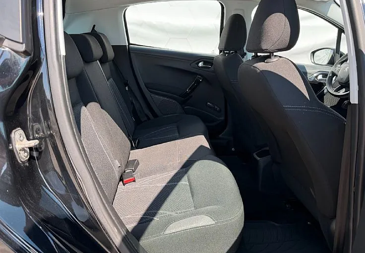 Zunanja slika - Peugeot 208 - 1.6 BlueHDi - NAVI - PDC - KLIMA - 8
