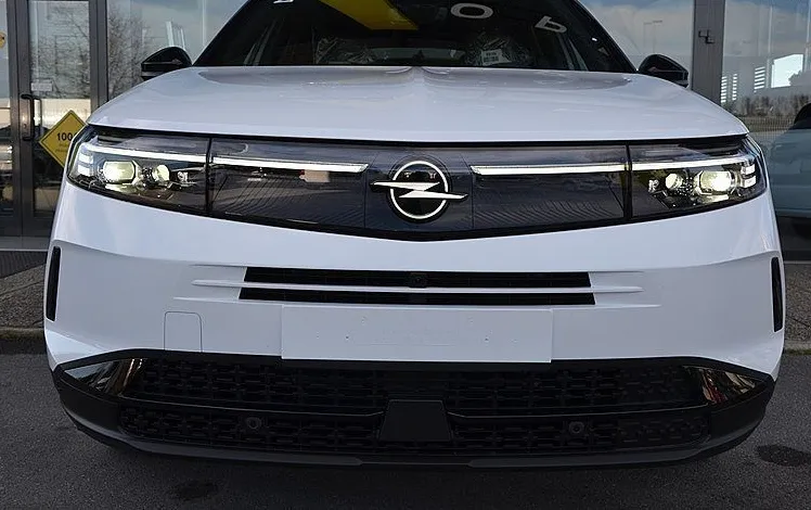 Zunanja slika - Opel Grandland - 1.2 MHEV 100KW TURBO GS DCT - 6
