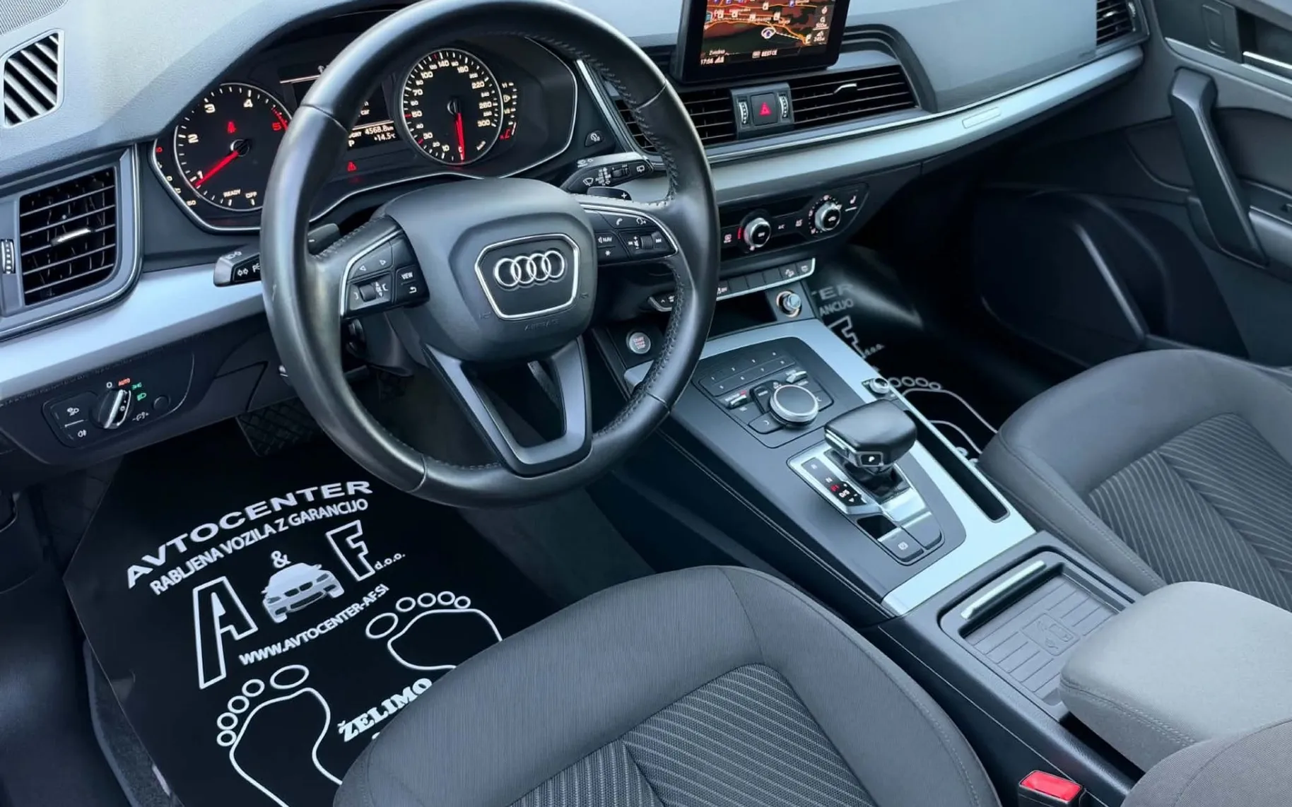 Notranja slika - Audi Q5 - 2.0 TDI-Q-4X4-AUT-XENON+LED-LIZING ZA TUJCE- - 9