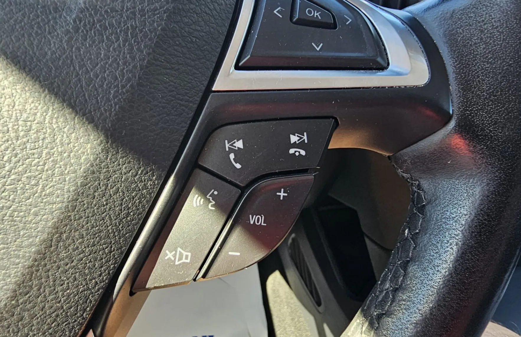 Zunanja slika - Ford S-MAX - 2.0 EcoBlue 150cv S S Auto Titanium|2xPDC+kamera|Keyless - 23
