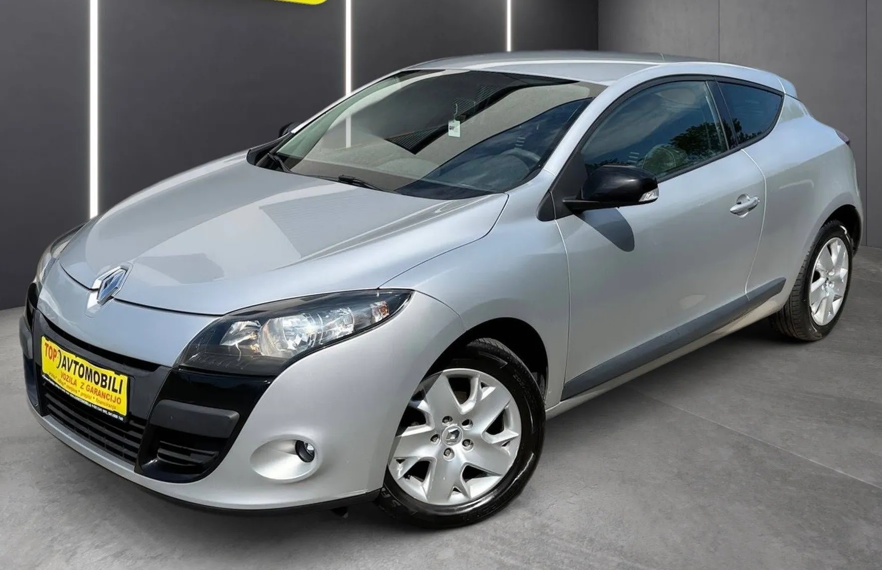 Zunanja slika - Renault Mégane - Megane 1.6 16V SLOVENSKO VOZILO REDNO SERVISIRANO TOP... - 2