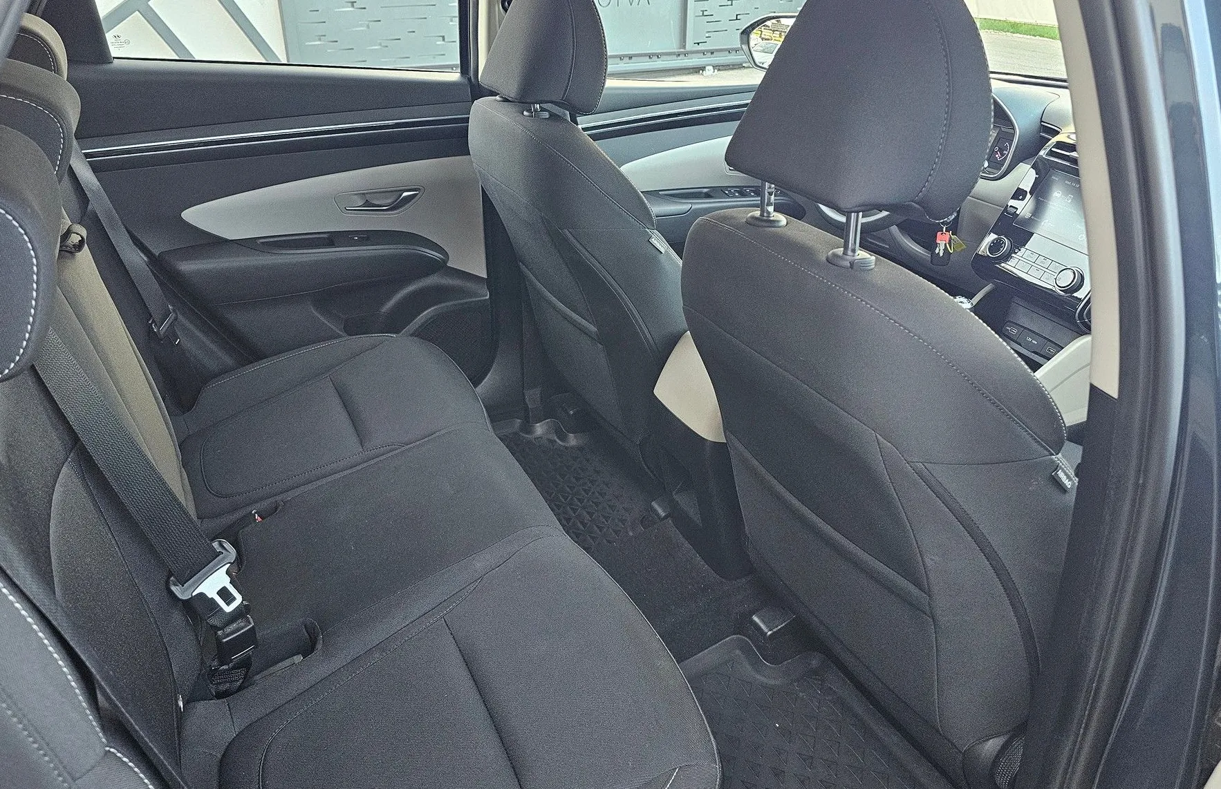 Zunanja slika - Hyundai Tucson - 1.6 T GDI - SLO-1.LAST-ODLIČEN-DARILO STREŠNI KOVČ - 3