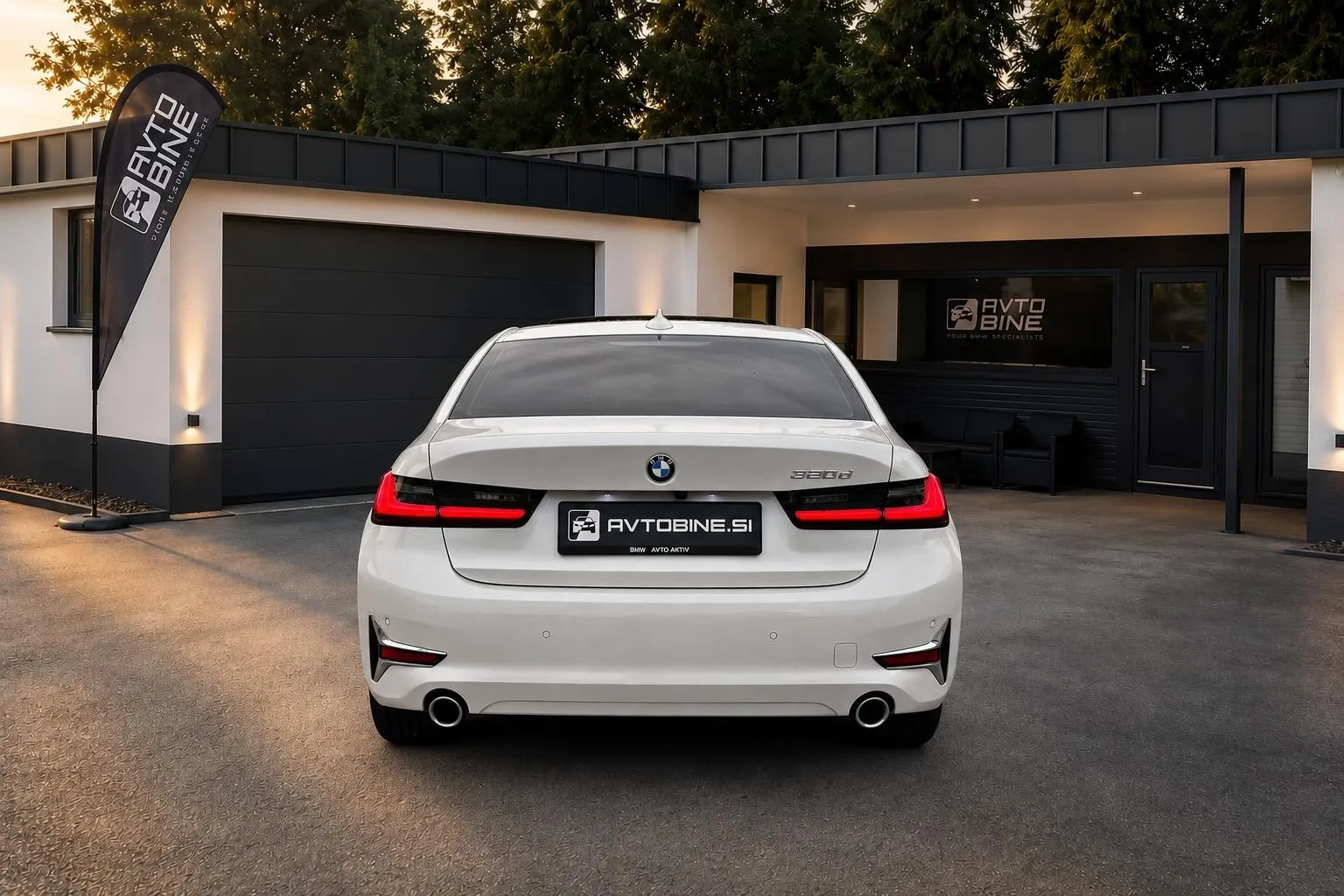 Notranja slika - BMW serija 3: - 320d Sport Line Avt. - 7
